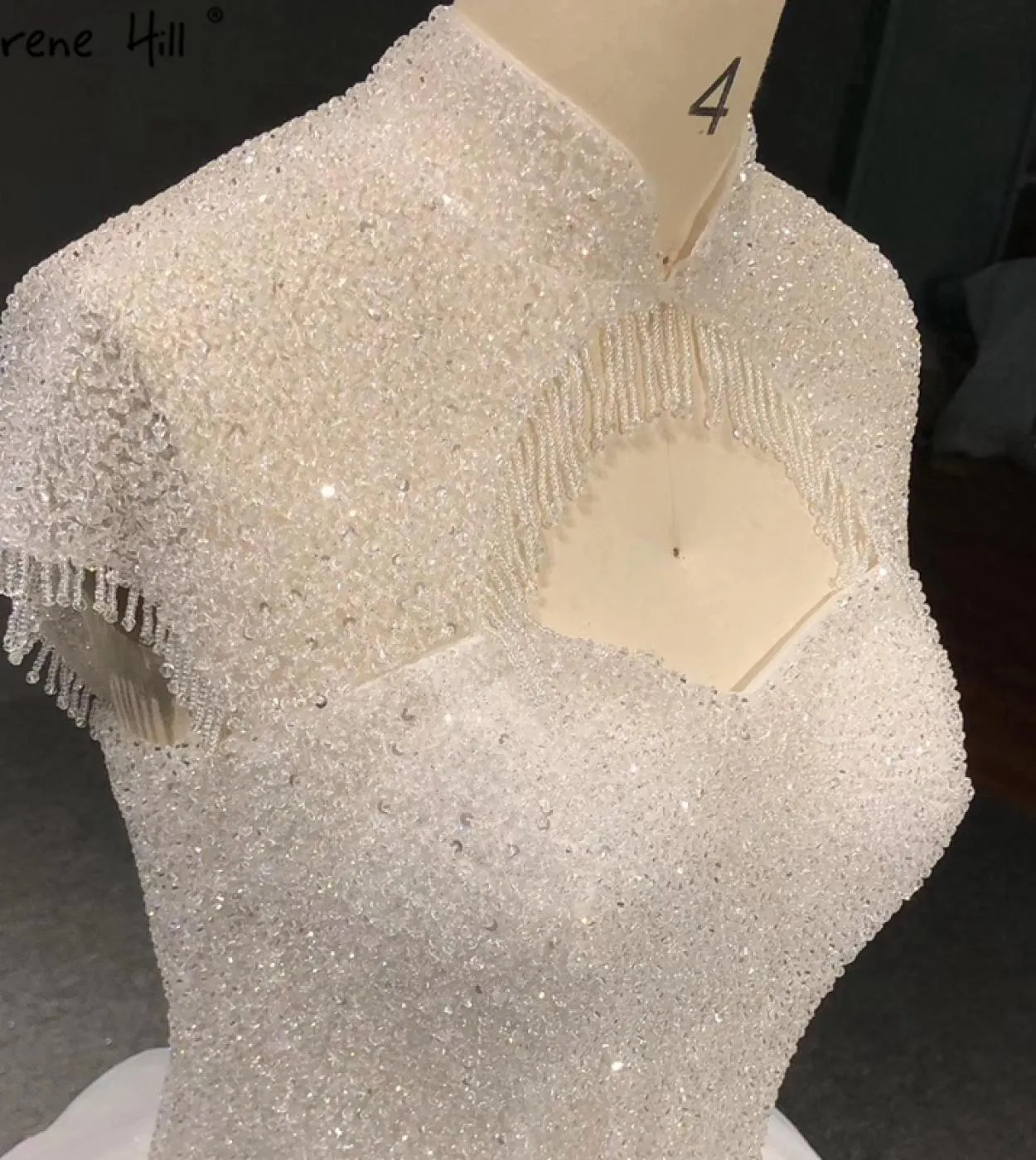 Abiti da sposa scintillanti con collo alto bianco senza maniche con paillettes perline Abiti da sposa semplici Ha2344 Abiti da s