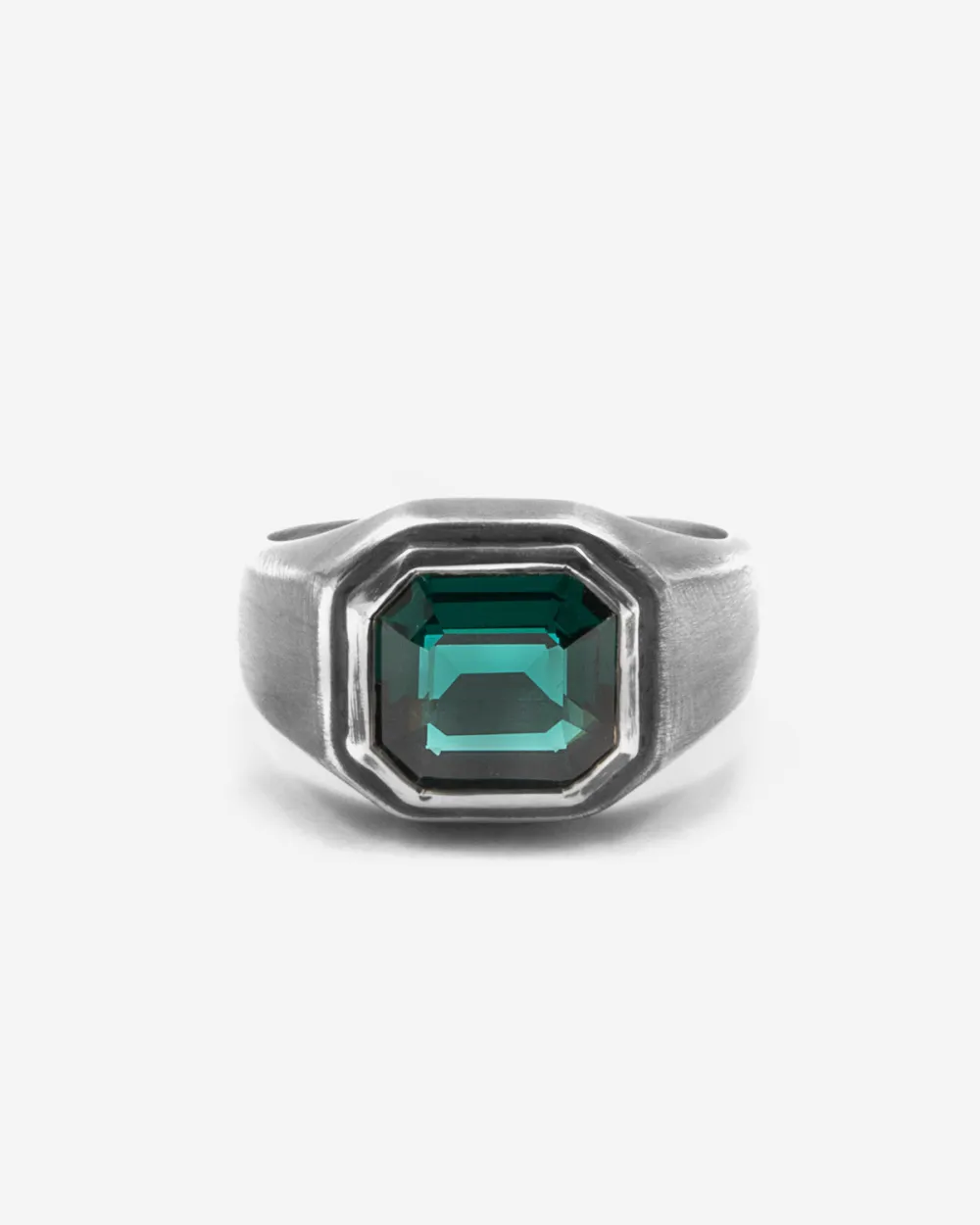 ANELLO CHEVALIER BOLD PUNCH IN ARGENTO