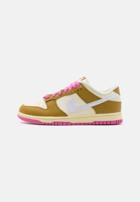 Nike Dunk Low SE Bronze Coconut FQ8683 700