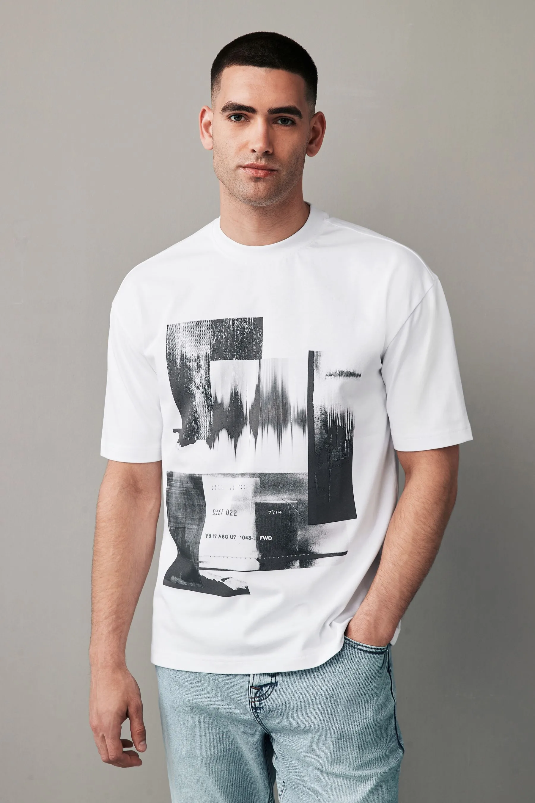 Urban - T-shirt comoda con stampa Stampa frontale